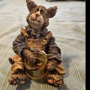 Boyds Bears sushi, sticky paws… Midnight snack